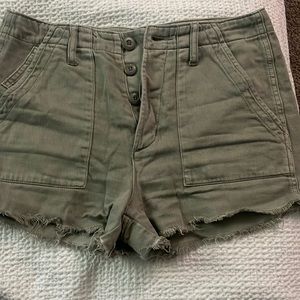 Short American eagle